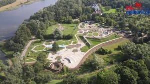 Malbork. Już jutro otwarcie Centralnego Placu Zabaw za 8 500 000 zł (8,5 miliona złotych ) Zobacz nagranie z drona - 9 sierpnia 2023
