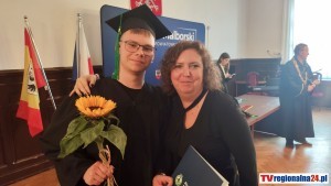 Nowe pokolenie fachowców z Malborka – uroczyste wręczenie dyplomów czeladniczych. Wideo i zdjęcia