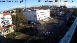 Pożar w budynku ZUS w Sztumie – ewakuowano 80 osób. Zobacz wideo i zdjęcia