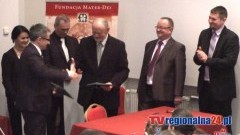 FUNDACJA MATER DEI PRZEKAZAŁA ŚRODKI NA ODBUDOWĘ MALBORSKIEJ FIGURY MADONNY - 13.03.2015