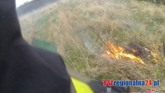 ZOBACZ, CO WIDZI STRAŻAK PODCZAS AKCJI. WYJAZD DO POŻARU TRAWY W DZIERZGONIU – 07.04.2015