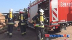 STARY TARG. ĆWICZENIA JEDNOSTEK OSP NA TERENIE ZAKŁADU PRODUKUJĄCEGO DRABINY – 11.04.2015