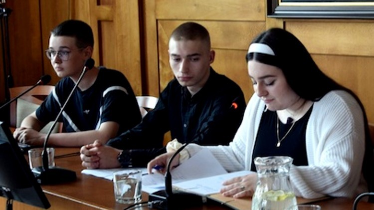 Malbork. We wtorek sesja Młodzieżowej Rady Miasta. Sprawdź porządek obrad.