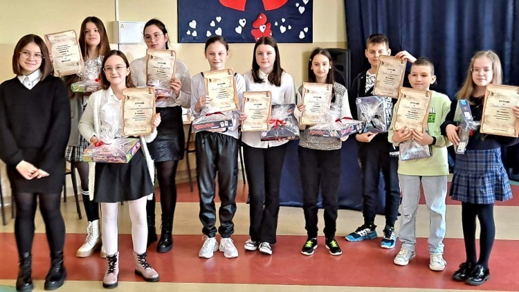 Gmina Malbork. Zaczytani po uszy – Międzyszkolny Konkurs Czytelniczy.