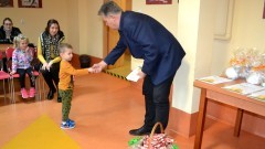 Stare Pole. Rozstrzygnięcie konkursu plastycznego na wielkanocną kartkę. Poznajcie laureatów.