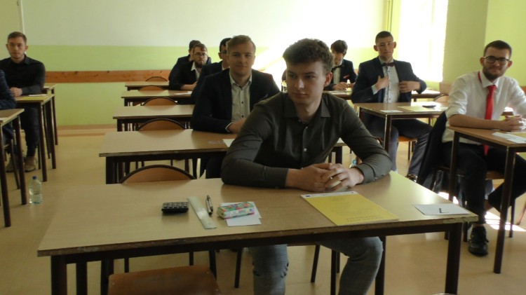 Malbork. Matura 2023 – dzisiaj uczniowie zdawali egzamin z matematyki. Wideo