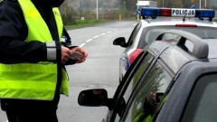 Lasowice Wielkie. Obywatelskie ujęcie pijanego kierowcy – mężczyzna miał prawie 2,5 promila alkoholu.
