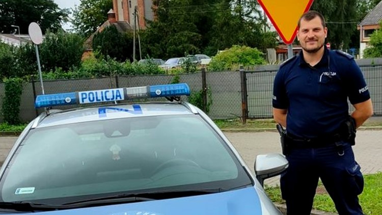 Nowy Staw. Młoda kobieta chciała popełnić samobójstwo – uratowali ją policjanci.