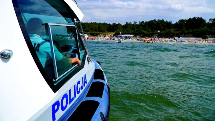 Nowy Dwór Gdański. Długi sierpniowy weekend – pamiętajmy o bezpieczeństwie nad wodą.