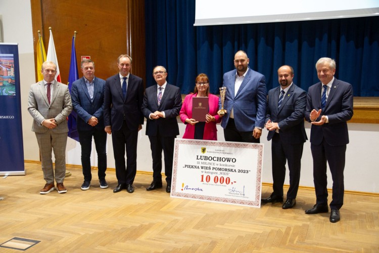 Żelistrzewo, Nadziejewo i Lubochowo najpiękniejszymi wsiami województwa…