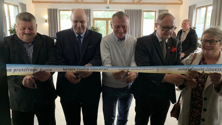 Powiat nowodworski. Otwarcie świetlicy wiejskiej w Kmiecinie.