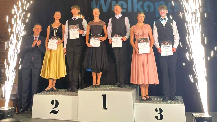 Malbork. Zespół Pieśni i Tańca 22. BLT walczył o Wielkopolski Bat – kolejny sukces tancerzy.
