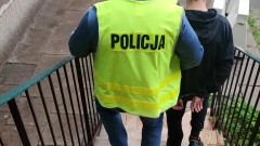 Plastikowym pistoletem chcieli sterroryzować obsługę restauracji w centrum Elbląga. 
