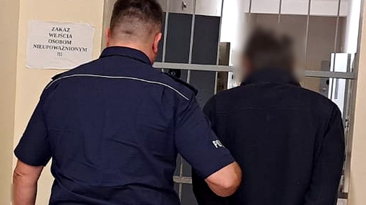 Malbork. Pijany ugodził znajomego nożem, bo ten bez pozwolenia zjadł mu zupę.