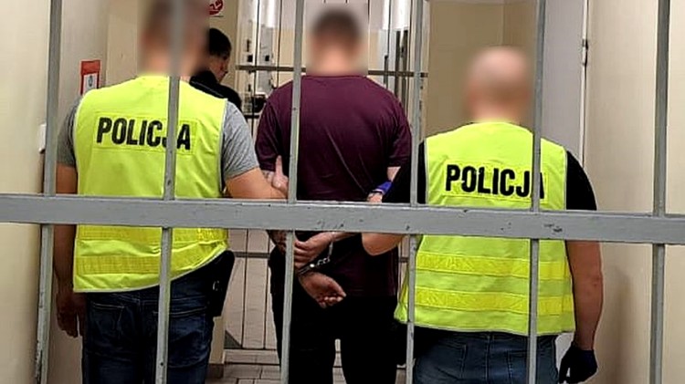 Malbork. Groził seniorowi połamaniem rąk, jeżeli ten nie da mu pieniędzy.