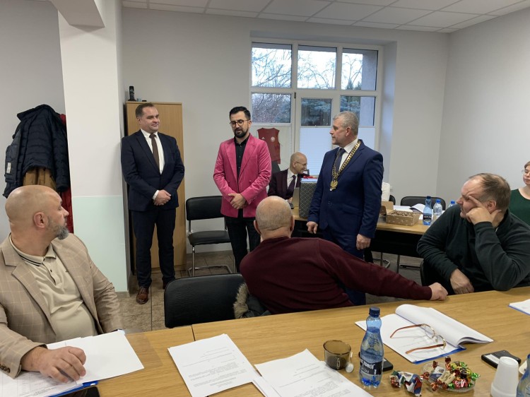 Budżetowa sesja VIII kadencji Rady Gminy Malbork. Zobacz wideo 28.12.2023
