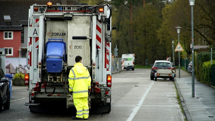 Gmina Stare Pole. Harmonogram wywozu odpadów na 2024 r.