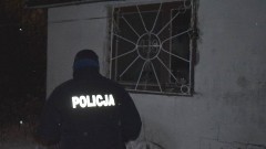 Malbork. Policjanci apelują - nie bądźmy obojętni na los bezdomnych, reagujmy!