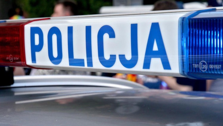 Nielegalnie sprzedawała alkohol w domu – starsza kobieta usłyszała…