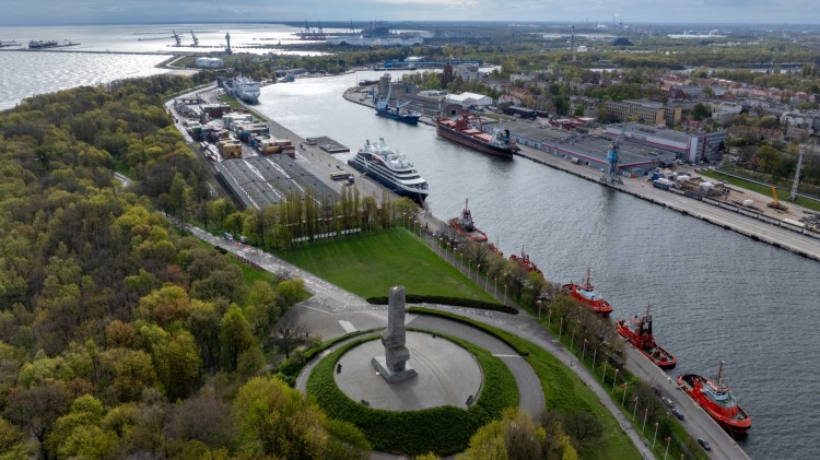 Port Gdańsk zainaugurował kolejny sezon żeglugi wycieczkowej. Zobacz…