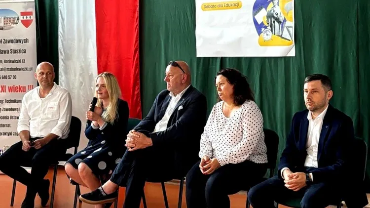 Jak usprawnić polskie szkolnictwo? - Debata dla Edukacji w Barlewiczkach.