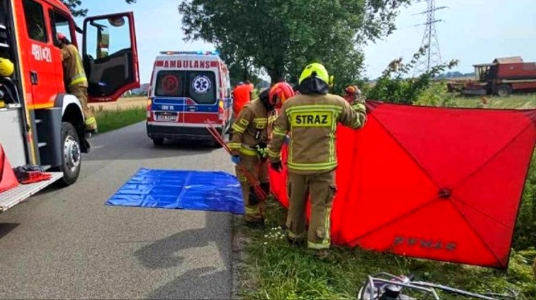 Śmiertelny wypadek w Kraśniewie – policja podaje okoliczności wypadku.