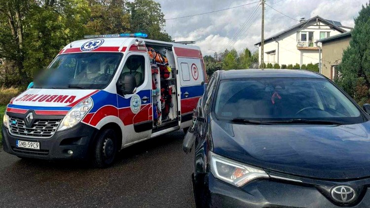 Gmina Miłoradz. Potrącony przez osobówkę nastolatek zabrany do szpitala przez LPR.