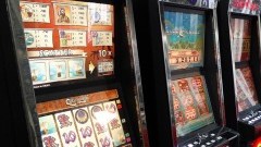 MF: KAS przejęła blisko 600 nielegalnych automatów do gier w woj. mazowieckim (komunikat)