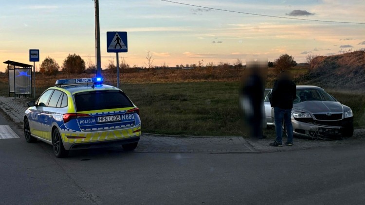 Powiat nowodworski. Zatrzymano dwóch nietrzeźwych kierowców – podsumowanie policyjnej akcji Wszystkich Świętych.