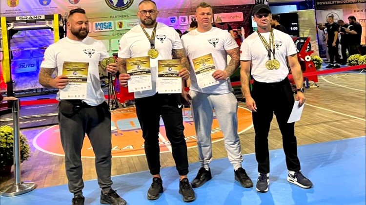Policjant z Nowego Dworu Gdańskiego Wicemistrzem Świata w wyciskaniu sztangi leżąc.