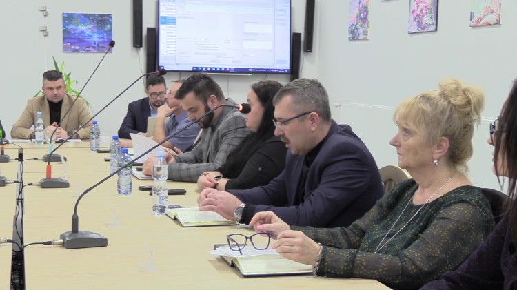 IX sesja IX Kadencji Rady Gminy Miłoradz - 20.01.2025 - Zobacz wideo