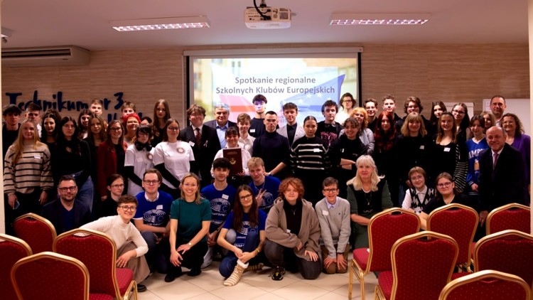 W Malborku spotkały się regionalne Szkolne Kluby Europejskie.