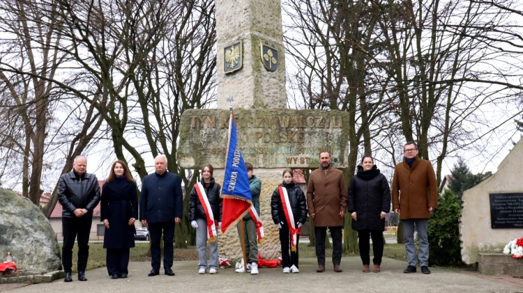 Upamiętnienie 80. rocznicy zakończenia działań wojennych w Nowym Stawie.