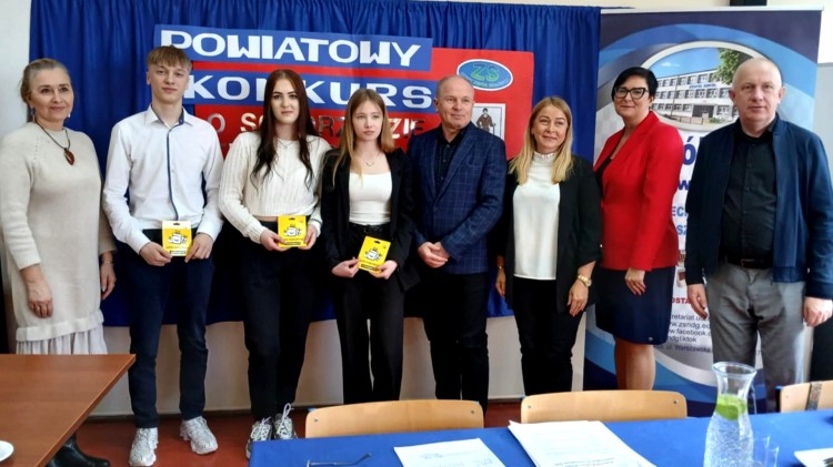 Znamy wyniki powiatowego etapu Pomorskiego Konkursu Wiedzy o Samorządzie Terytorialnym w Nowym Dworze Gdańskim.
