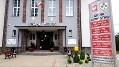 We wtorek nadzwyczajna sesja Rady Miejskiej Nowego Stawu – sprawdź porządek obrad.