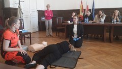 Szkolenie dla pracowników Starostwa Powiatowego w Malborku z pierwszej pomocy i reagowania na wypadki.