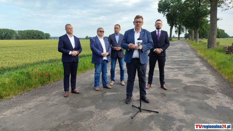 Z Miłoradza do Piekła... drogą obronności - trasa może zyskać strategiczne znaczenie.