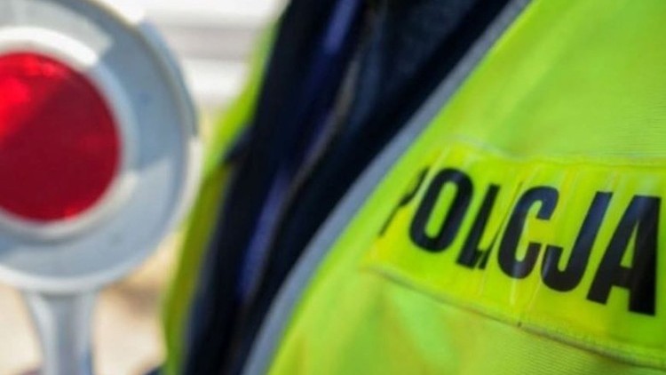 Powiat sztumski. Policjanci zatrzymali poszukiwanego i nietrzeźwych uczestników ruchu drogowego.