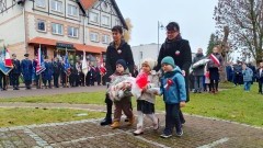 Mieszkańcy Nowego Dworu Gdańskiego uczcili 107. rocznicę odzyskania przez Polskę niepodległości.