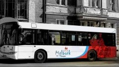 Dodatkowy autobus na trasie do Muzeum Zamkowego podczas Świątecznego Weekendu.