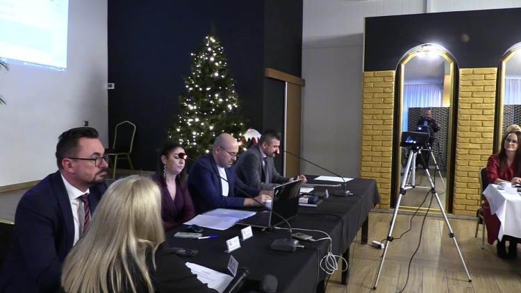 XVIII Sesja IX Kadencji Rady Gminy Miłoradz (Budżetowa) 15.12.2025
