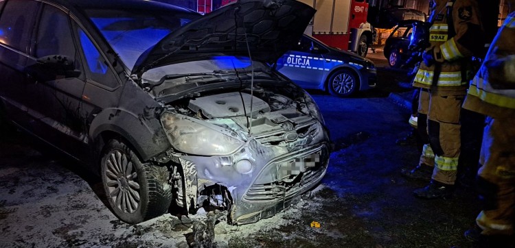 Pożar samochodu, kolizja i próba samobójcza – tygodniowy raport malborskich służb mundurowych.