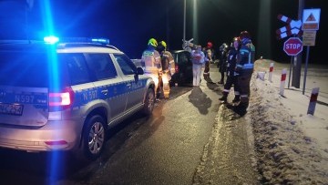 Zderzenie samochodu z pociągiem w Szlagnowie