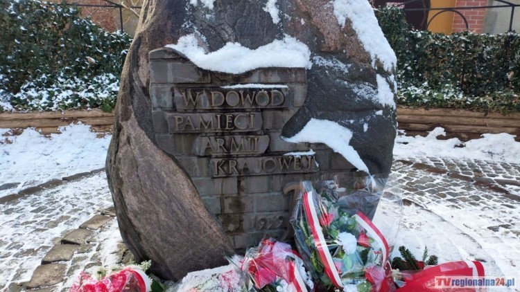 Narodowy Dzień Pamięci Żołnierzy Armii Krajowej – hołd dla bohaterów konspiracji.