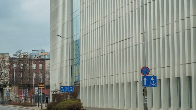 Zmiany w oznakowaniu dróg. Na co powinni zwrócić uwagę kierowcy w Malborku?