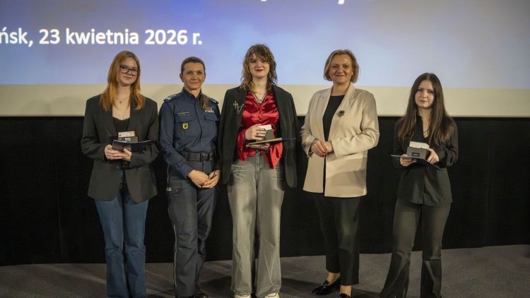 Bezpieczny nastolatek w świecie cyfrowym - uczniowie z Malborka najlepsi w województwie.