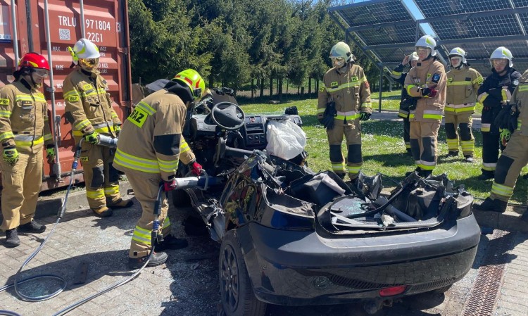 Szkolenie podstawowe dla strażaków OSP w powiecie nowodworskim.