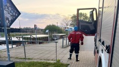 80-latka wyciągnięta z rzeki Nogat. Kobieta trafiła do szpitala.