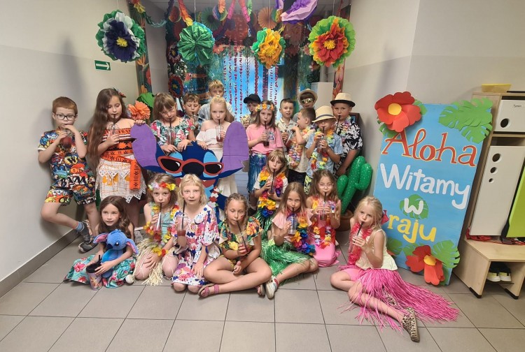 Aloha Summer Party w Nowej Wsi Malborskiej. Hawajskie powitanie lata pełne uśmiechu i dobrej zabawy