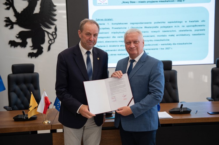 Nowe inwestycje w Nowym Stawie. Miasto podpisało porozumienie w sprawie projektów rewitalizacyjnych